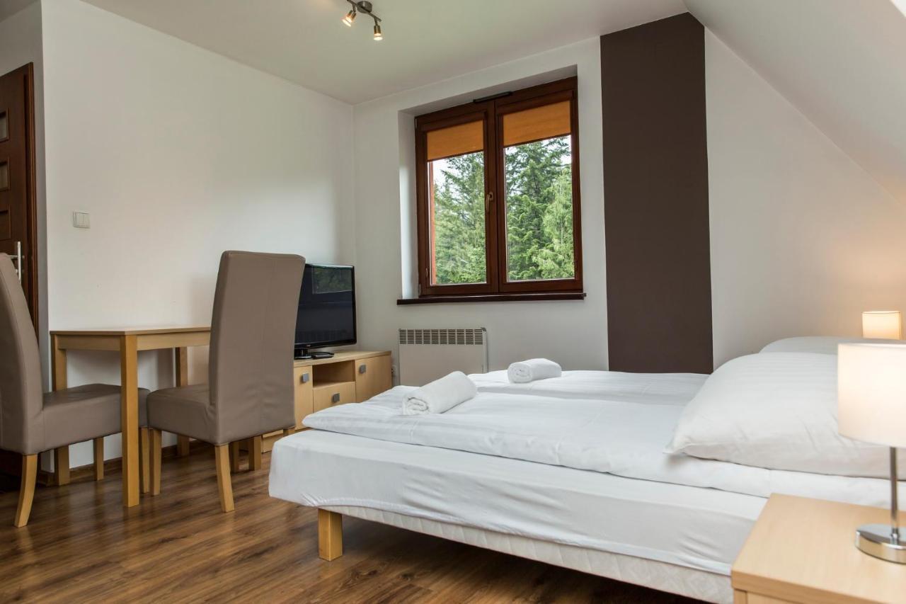 Udanypobyt Apartamenty Przy Dolinach E I F Kościelisko Exteriör bild