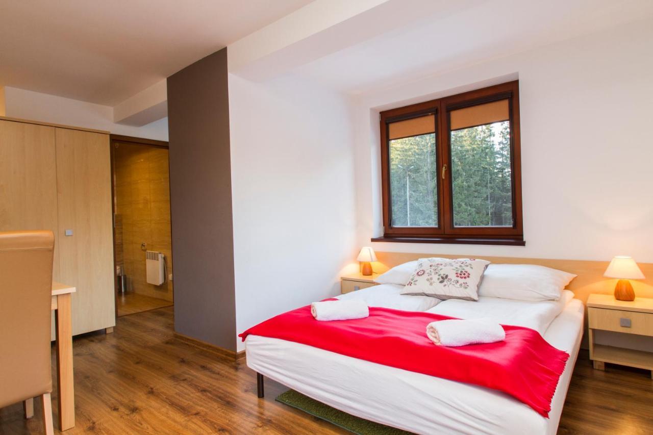 Udanypobyt Apartamenty Przy Dolinach E I F Kościelisko Exteriör bild