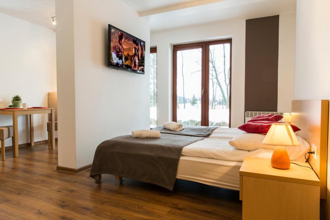 Udanypobyt Apartamenty Przy Dolinach E I F Kościelisko Exteriör bild